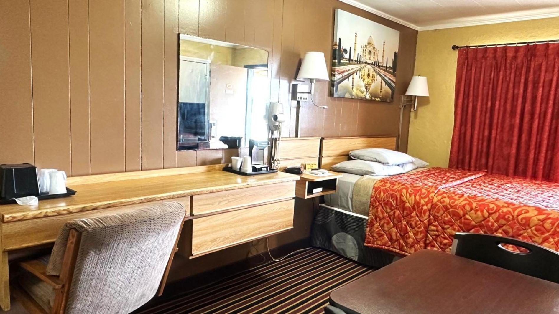 Relax Inn Vinita Екстер'єр фото